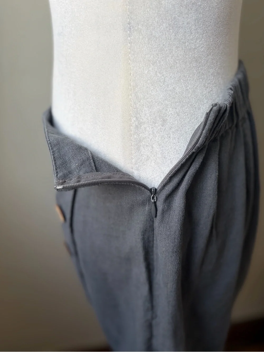 Love Tree Gray Linen Blend Wrap Skort Button Front Elastic Back Large